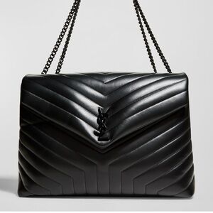 Stunning YSL tote only wore once like new 100% authentic